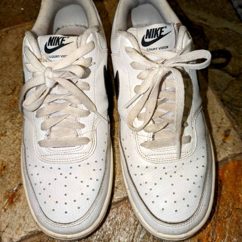 Nike Court Vision